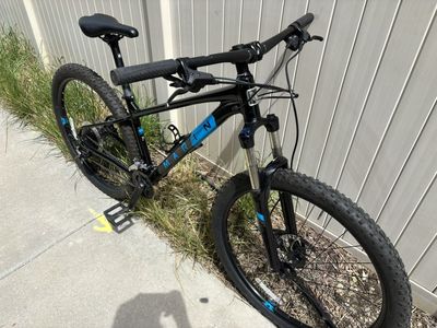 NEW Marin Bobcat Trail 3 - Small