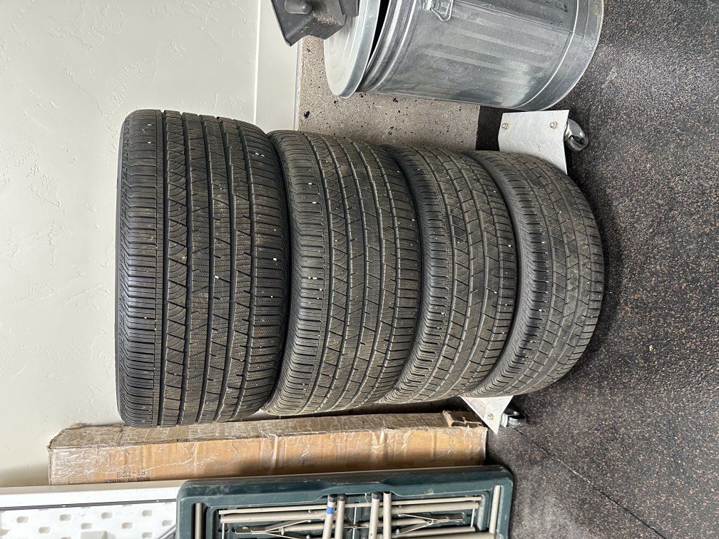 Continental Cross Contact Like New Tires for sale