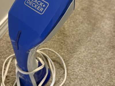 Black + Decker Handheld Garment Steamer Blue and White