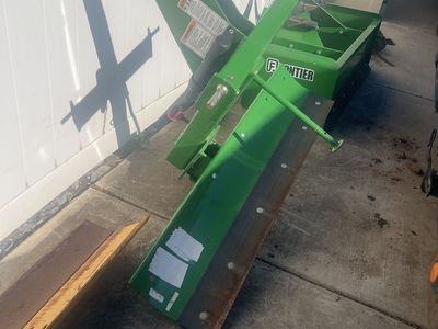 John Deere 60” blade