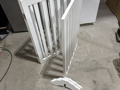 White Wooden Folding Freestanding Pet Gate or Child Barrier 31" Tall