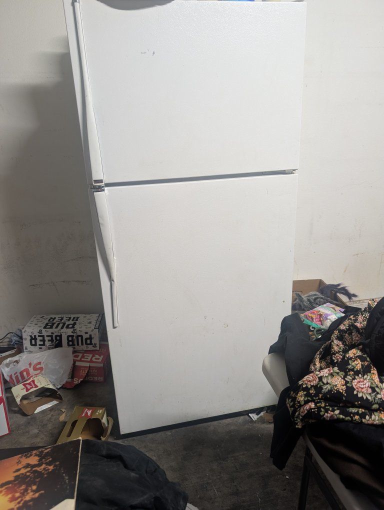 White Top Freezer Refrigerator - Used, Good Condition
