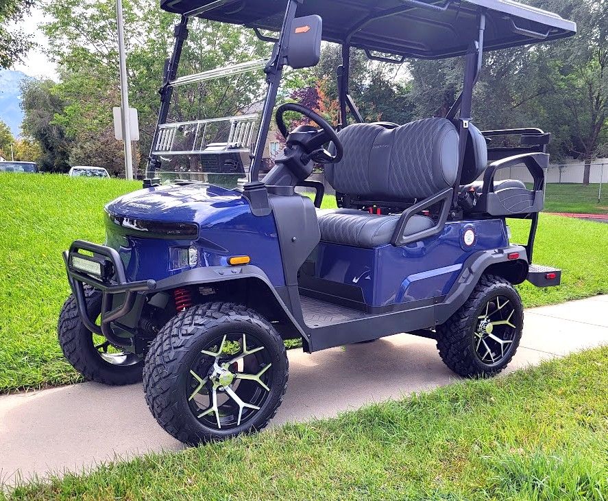 Stop Settling for “Standard” 2025 Denago EV Nomad XL in Stunning Blue!