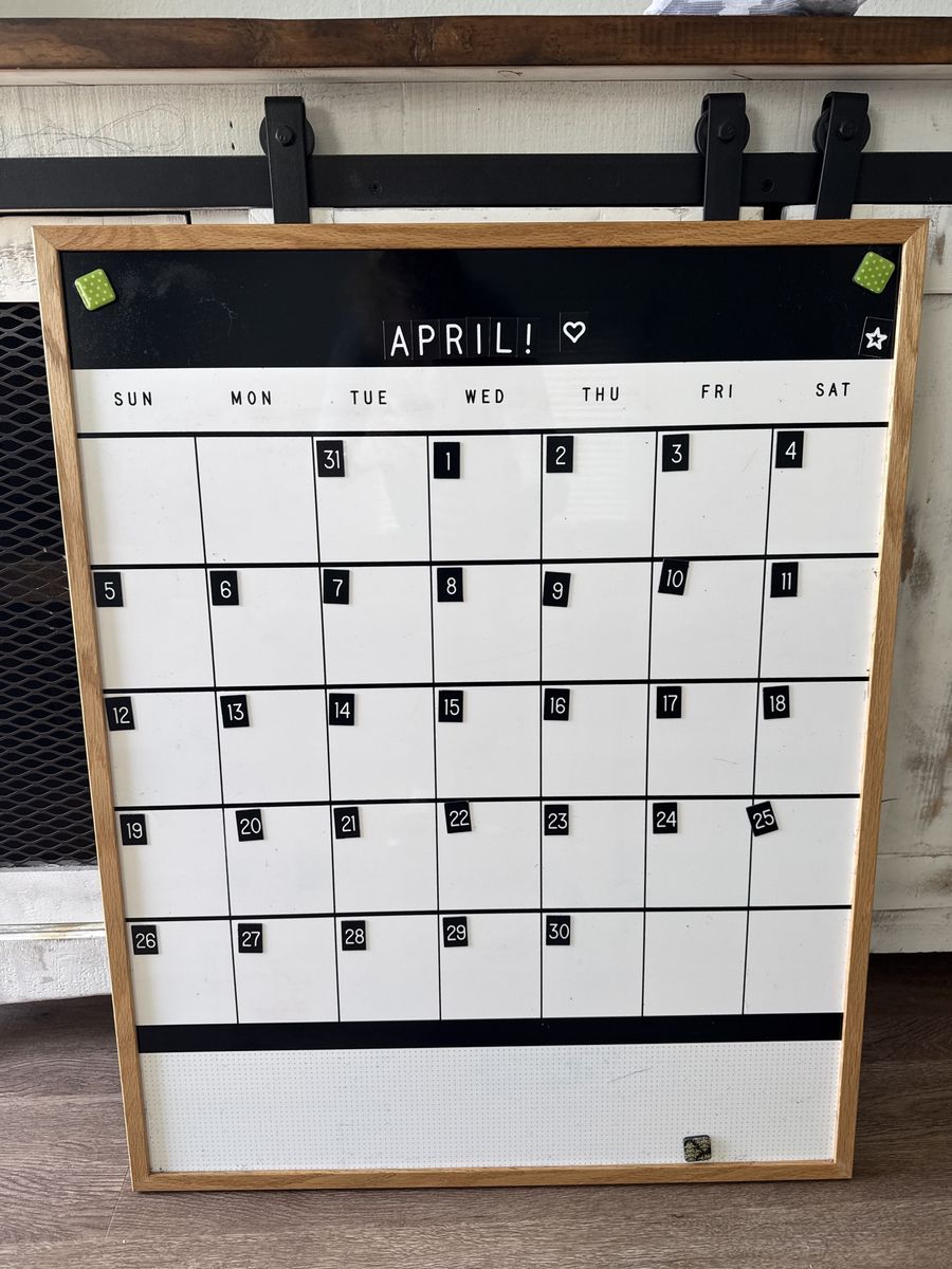 Magnetic calendar