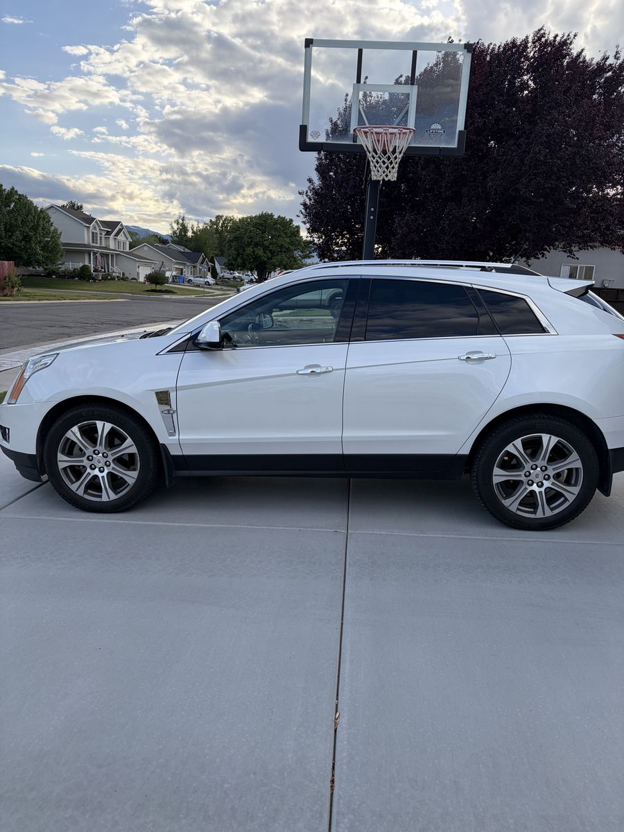 2012 Cadillac SRX 