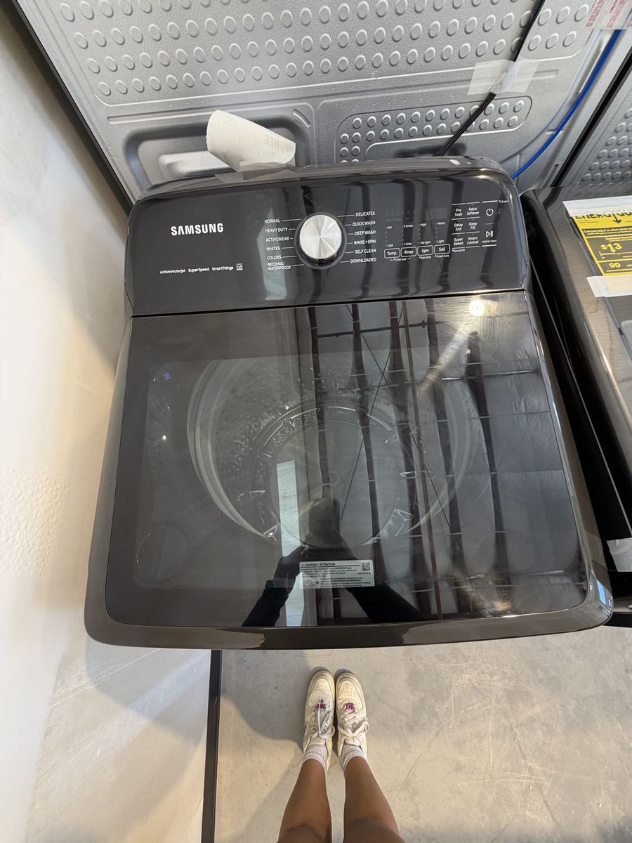Samsung Washer - Brand New Scratch & Dent