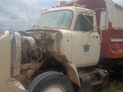 great running 10 wheel dump , e erything works save it from the scrap pile 1900.00
