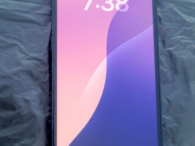 iPhone 13 - 128GB - Factory Unlocked (Midnight) - Great Condition