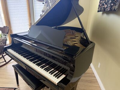 Yamaha Grand Piano - Made in Japan G5 6'6"
