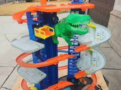 Hot Wheels Ultimate Garage