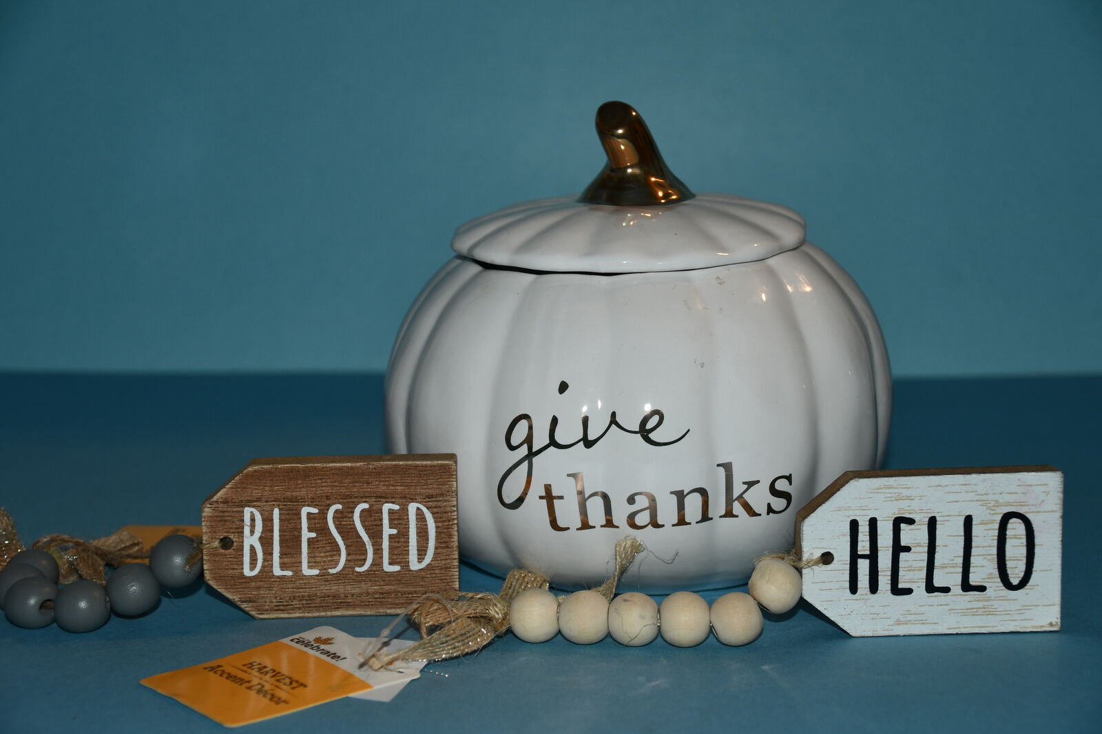 WHITE CERAMIC "GIVE THANKS" PUMPKIN +NWT "BLESSED" & "HELLO" BEAD SET