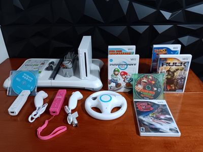 Nintendo Wii Console White, Controllers,Accessories & 8 Great Games! Tested. Excellent Conditions!