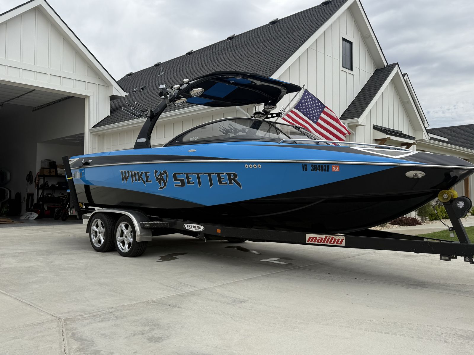 2006 Malibu Wakesetter 247 LSV