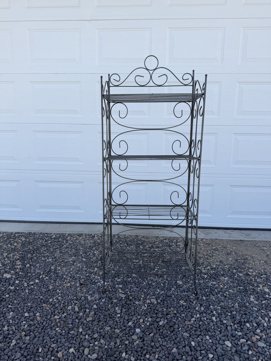 Wrought Iron Bakers Rack 4-Tier Display Shelf Metal Plant Stand Organizer Decor