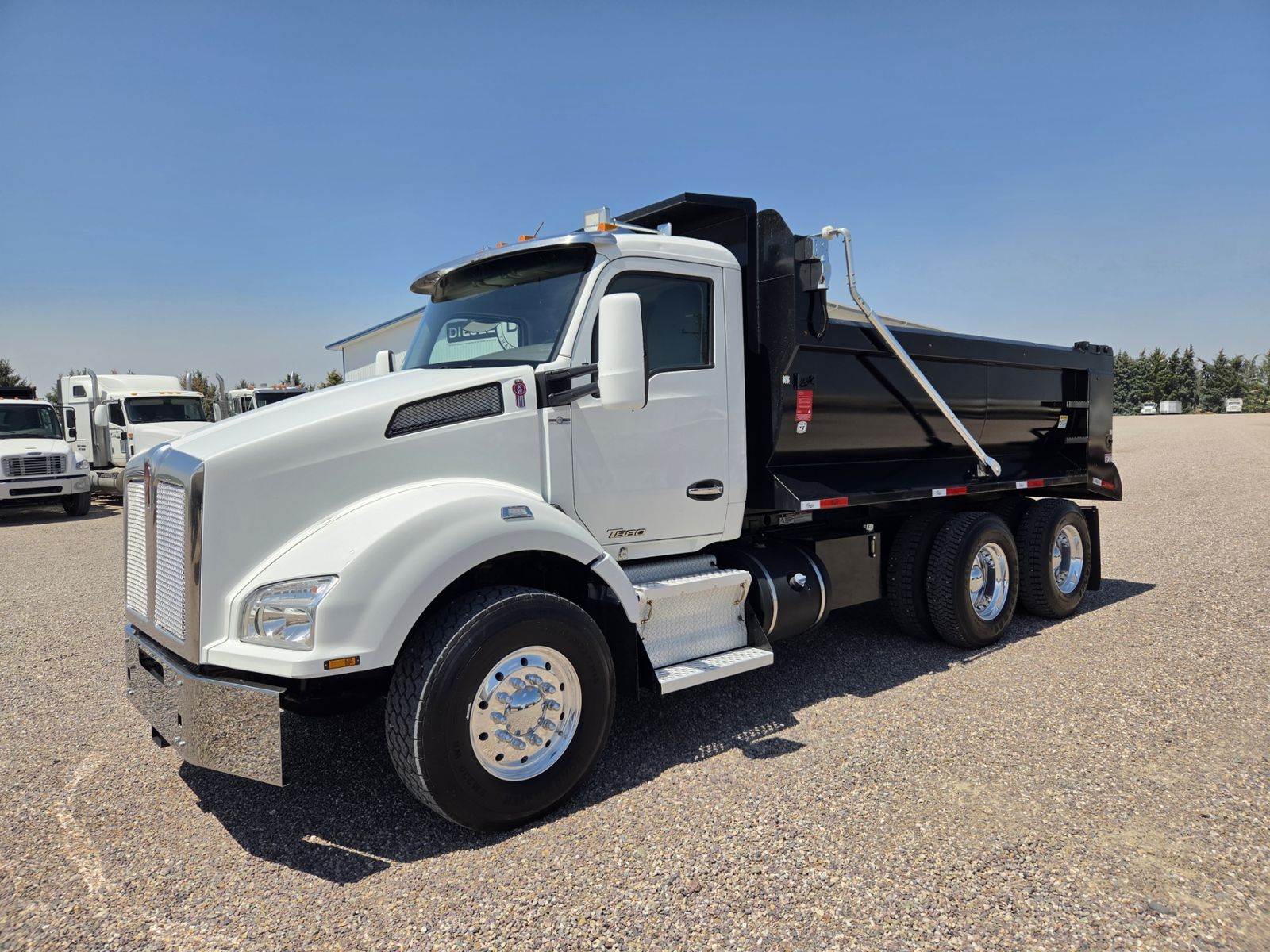 2016 KENWORTH T880