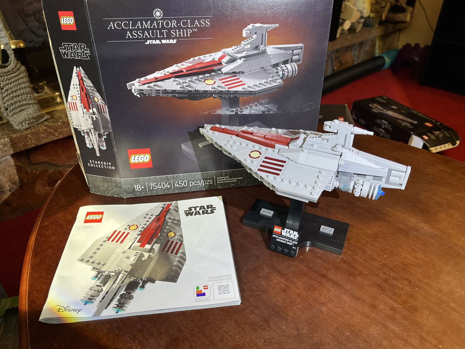 LEGO Star Wars Acclamator-Class Assault Ship 75404 Complete with Box & Manual