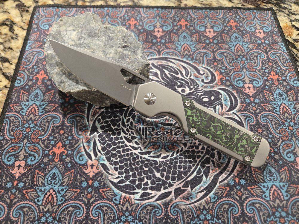 Kizer mini Militaw knife