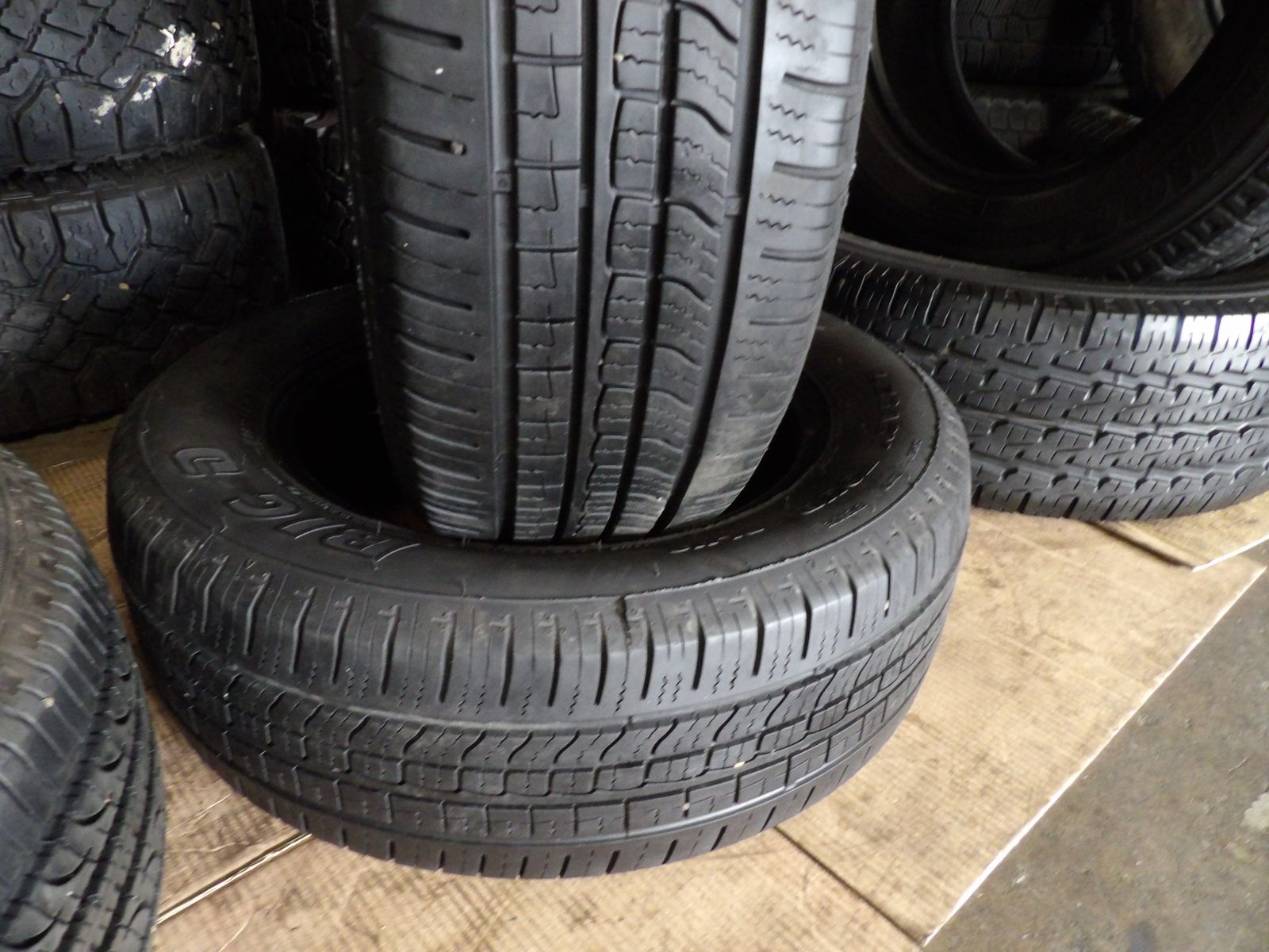 195/65R15 BIG O LEGACY TOUR PLUS PAIR  OF TWO USED TIRES 