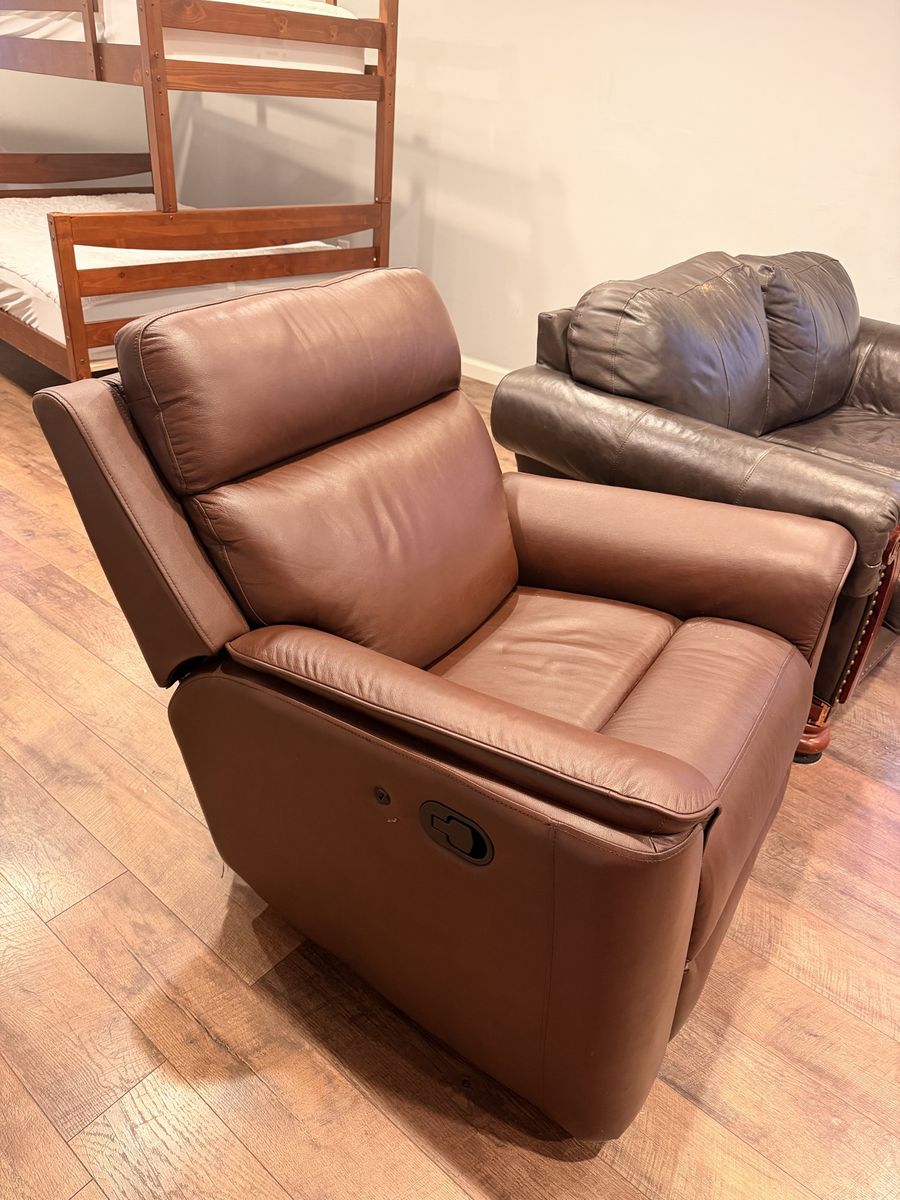 Brown Leather Recliner 