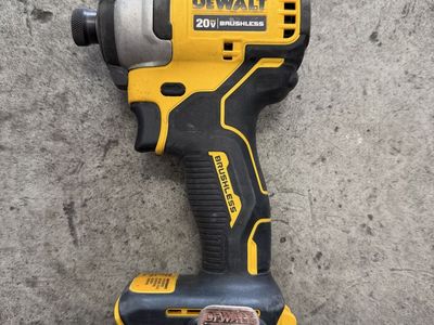 DeWalt DFC809 20V Drill tool only