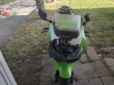Kawasaki Ninja ZX6R