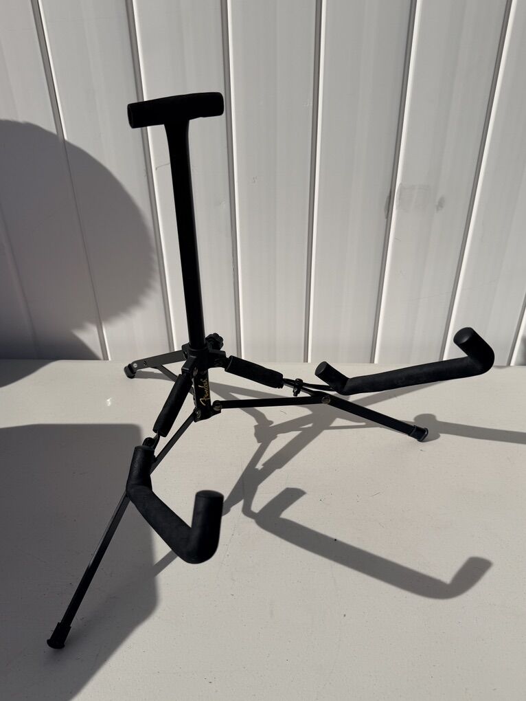 Fender Guitar Stand