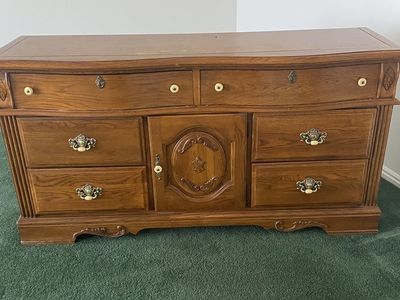 8 drawer dresser