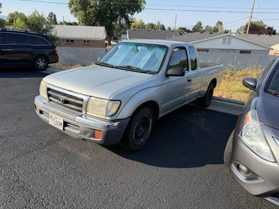 2000 Toyota Tacoma SR5