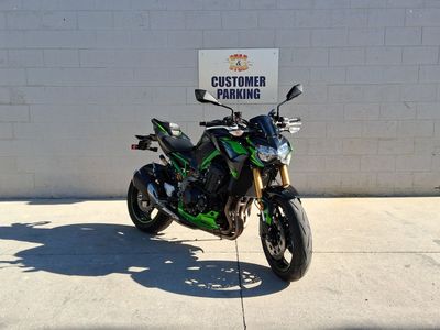 2024 Kawasaki Z900 SE ABS