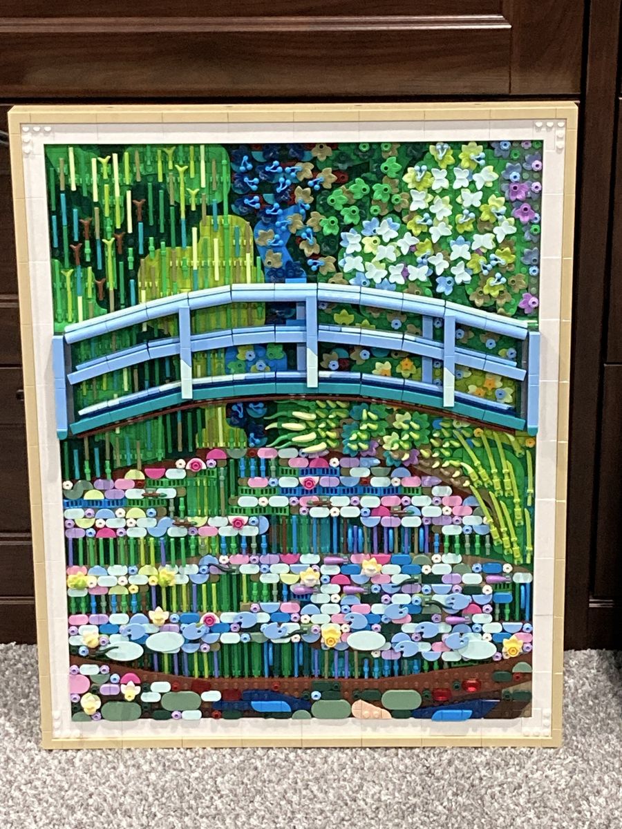 Lego Art: Monet's Bridge Over Lilly Pond Set