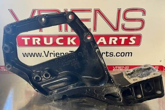 Kenworth Right Spring Hanger for a Peterbilt