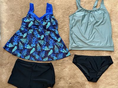 Women's 2-Piece Tankini Swimsuit Set: Large