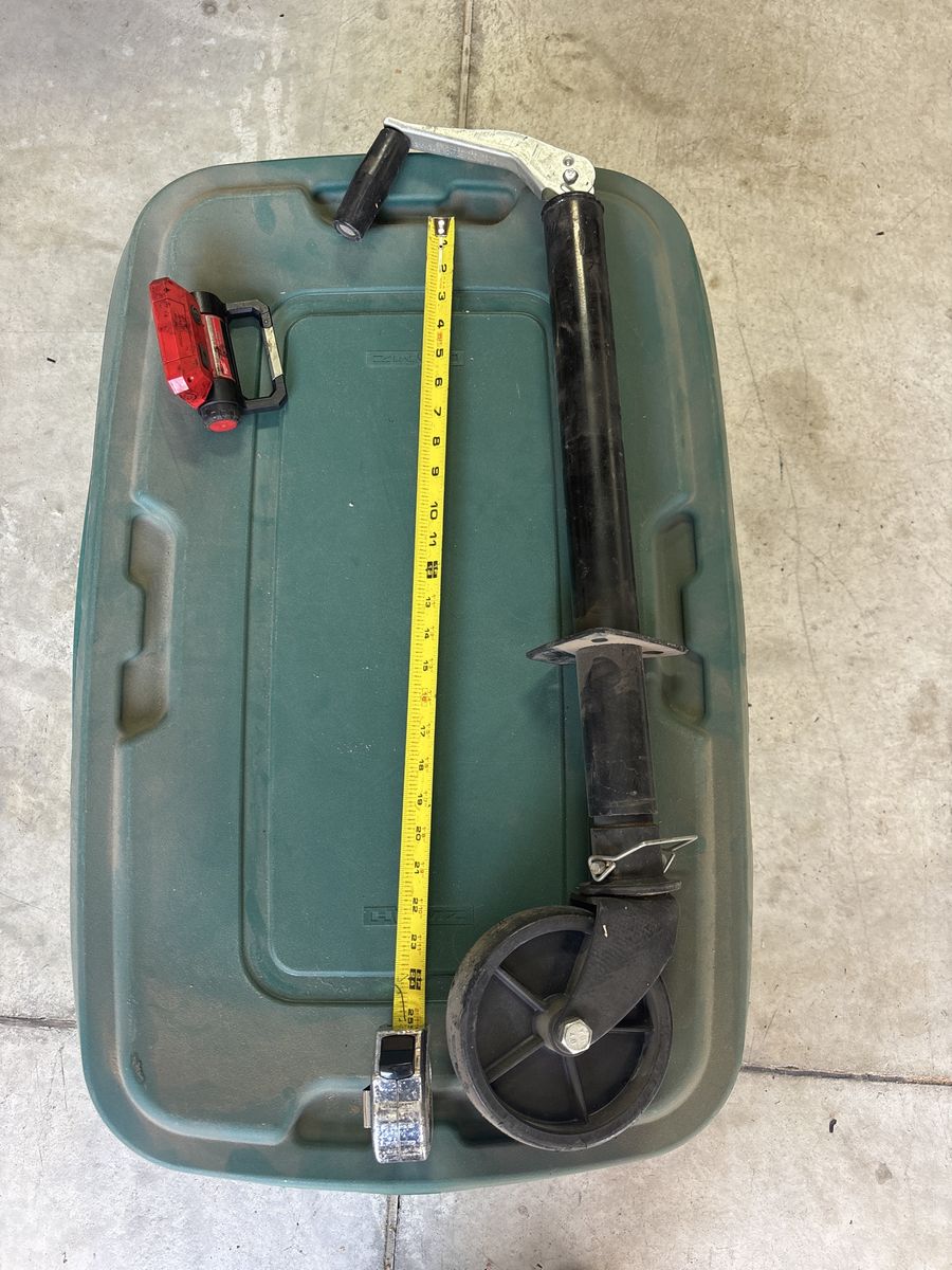 Round A frame trailer jack