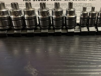 Matco Tools SABSTX12VA 12 Piece Stubby TORX Bit Socket Set 1/4" & 3/8" Drive