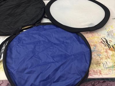 12” Collapsible Mini Light Reflectors for Photography 7in1 Sun Reflector & Photo Discs White, Blue, Green, Gold, Silver,& Black