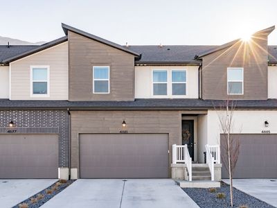 Beautiful townhome for rent in Mapleton Utah