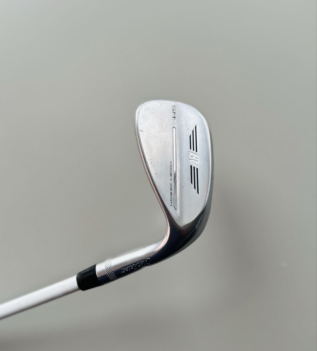 Custom Titleist Vokey Design SM9 BV 52 Degree Wedge 12 Bounce F Grind, Elite Tour Design Shaft, Golf Pride Grip
