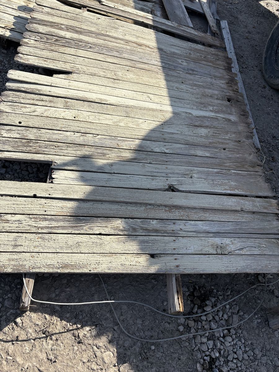 1" X4" X6' Old Wood Fence Barn Wood $5 Per Slat