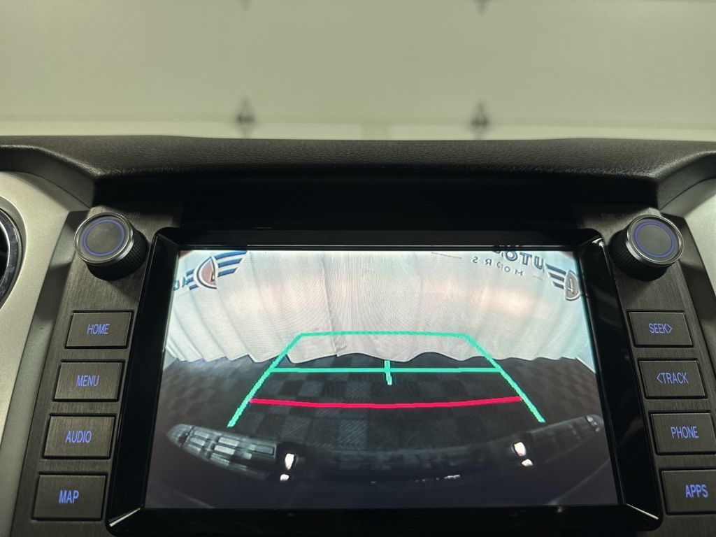 Main image 30
