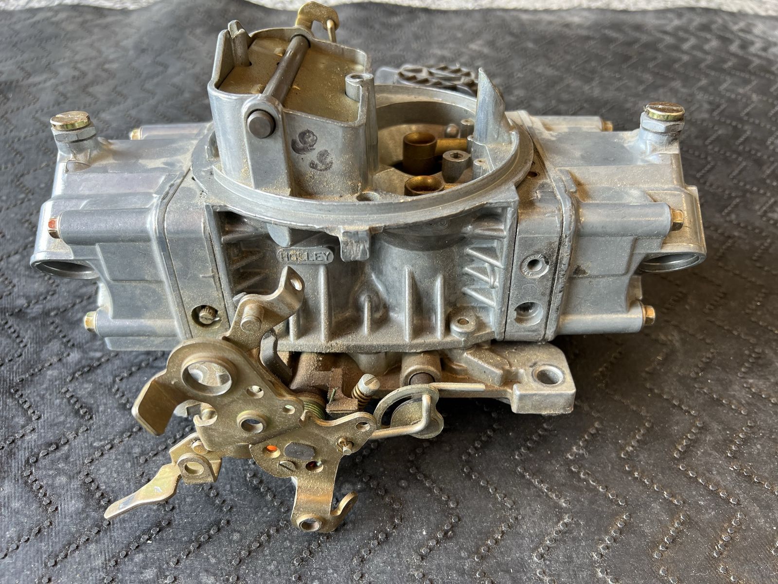 Main image 3
