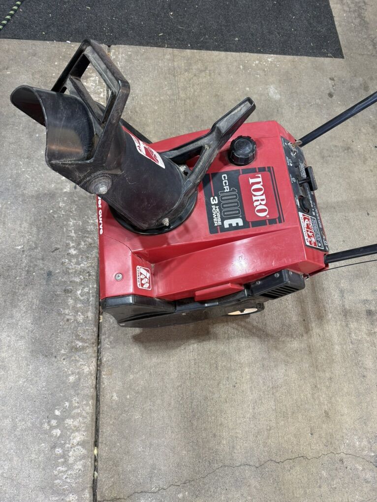Toro CCR1000E Snow Blower