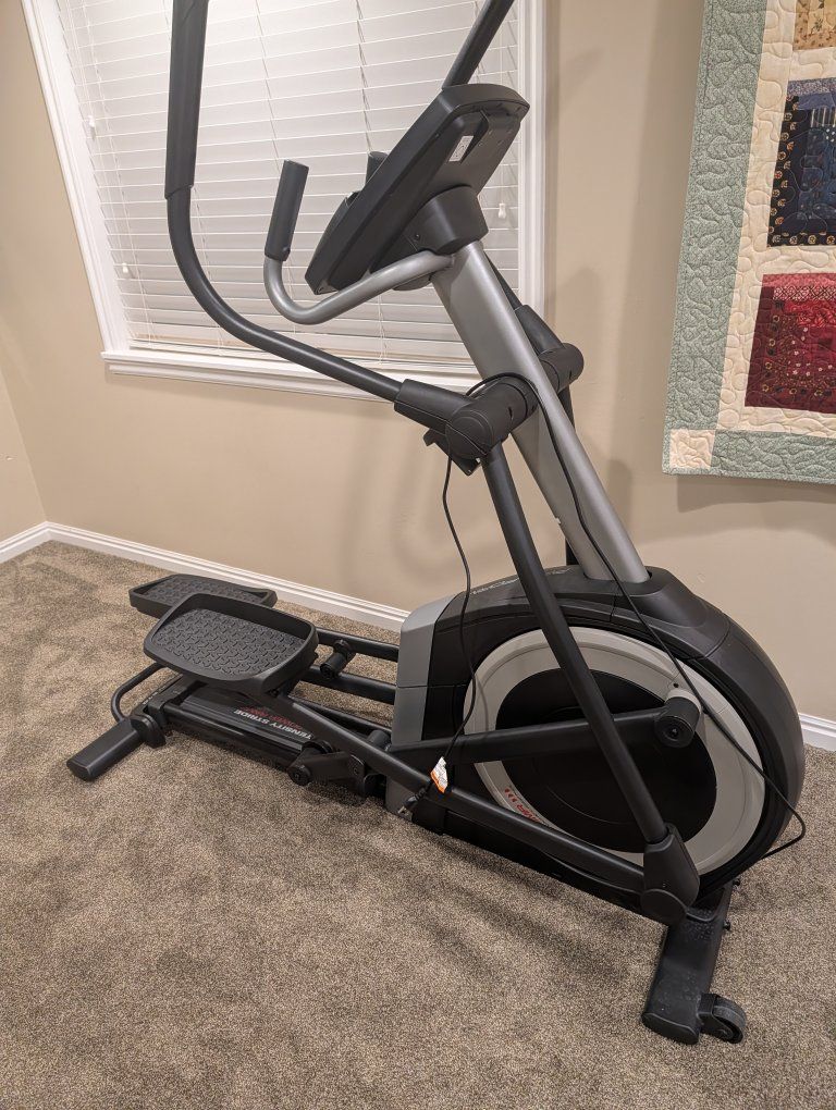 Elliptical trainer