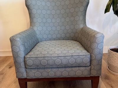 Blue Patterned Fabric Upholstered Accent Chair