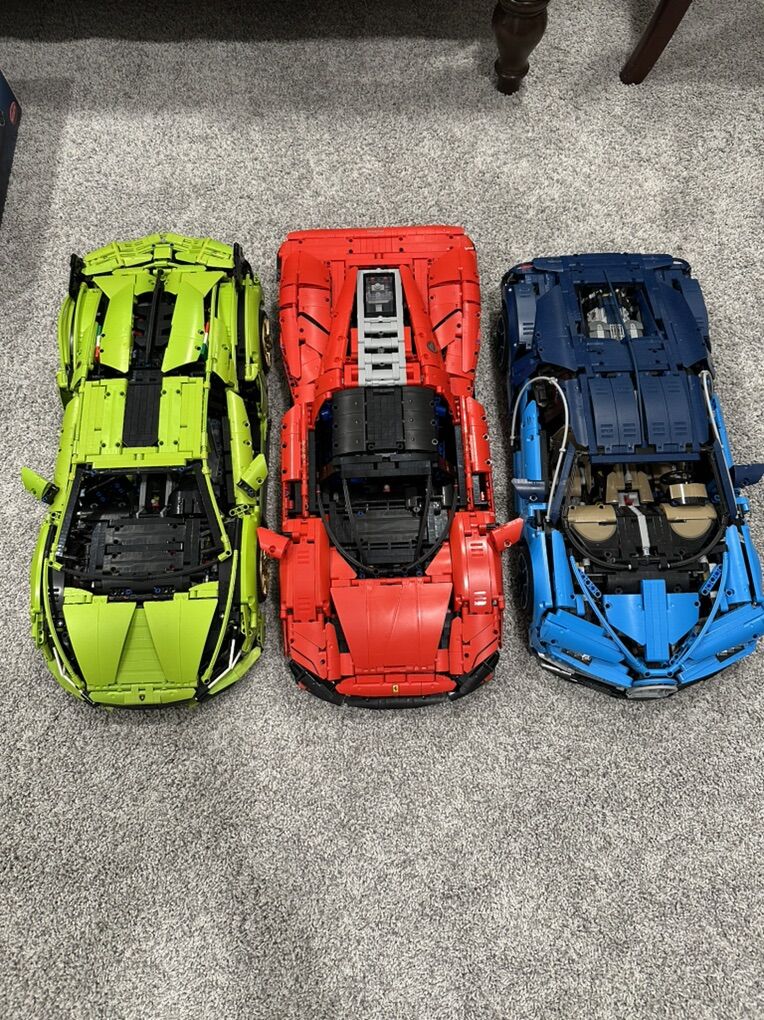 3 LEGO technic Cars. Ferrari, Bugatti, Lamborghini