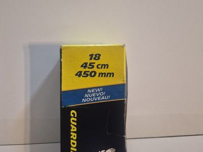 Michelin Guardian+ 18 Inch Wiper Blade — Honda Civic Chevy Malibu Hyundai Elantra Subaru Outback — $12