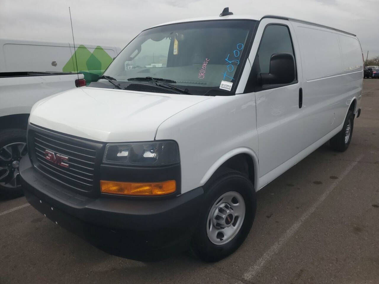 2023 GMC Savana 2500