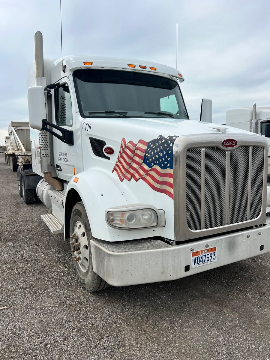 2016 Peterbilt 567 