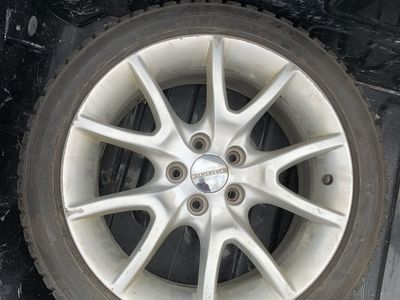 Used wheels and tires