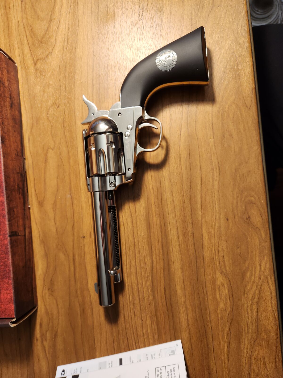 Brand new, never fired Colt Pacemaker CO2 pellet gun pistol.  Gorgeous.  Never fired.
