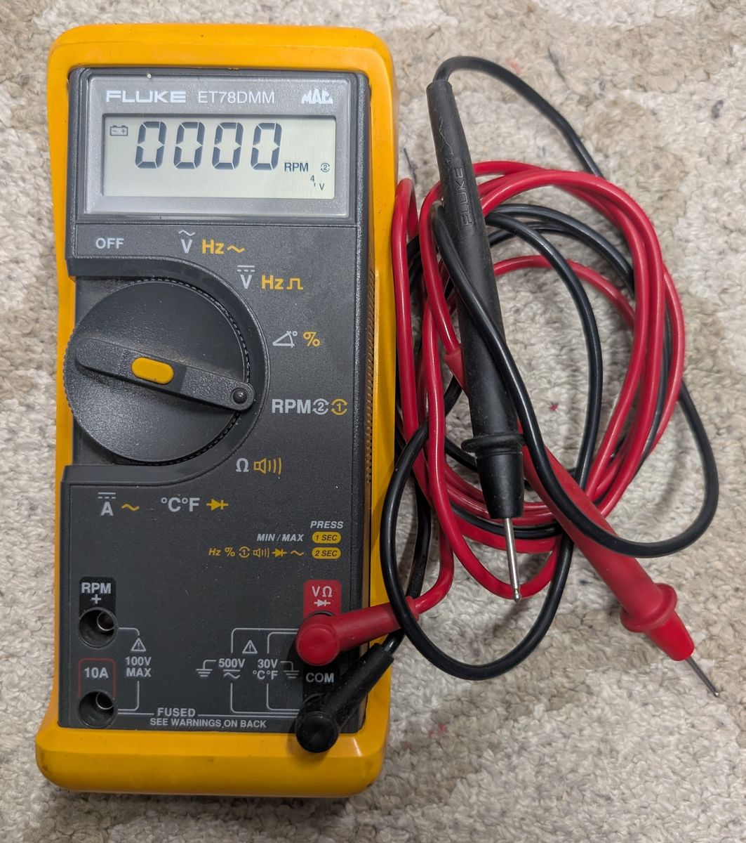 Fluke ET78DMM Automotive Digital Multimeter with Test Leads
